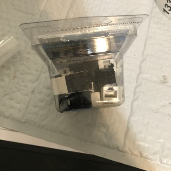 IDEAL 89-751WH CAT5e Gigabit Keystone Data Jack (10 PACK) NEW. - Picture 5 of 6